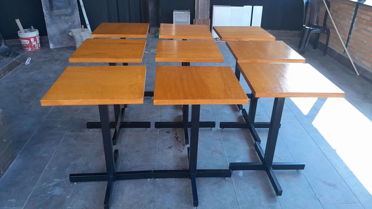 Mesa para restaurantes (não tenho cadeiras) - Foto 2