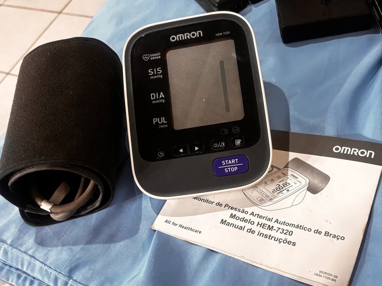 Medidor de Pressão Digital Omron HEM-7320 - Funcionando Perfeitamente