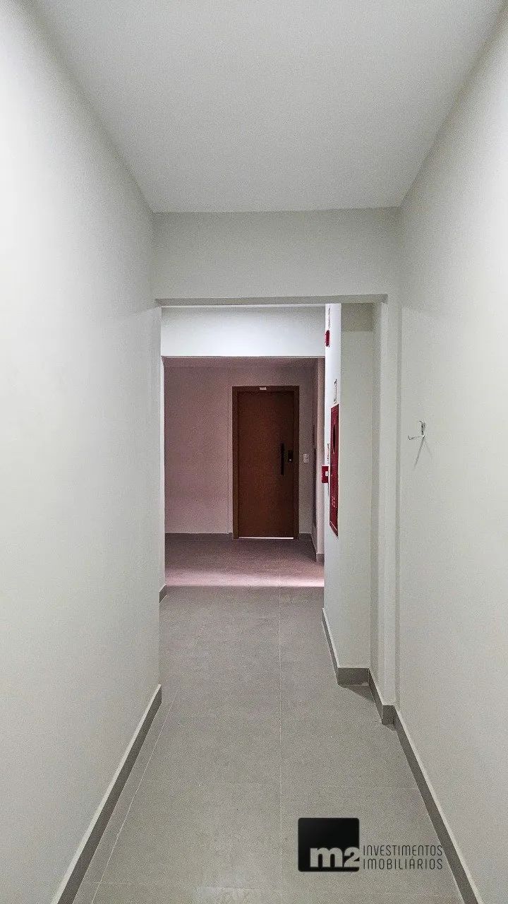 Apartamento com suíte e varanda com churrasqueira - Foto 5