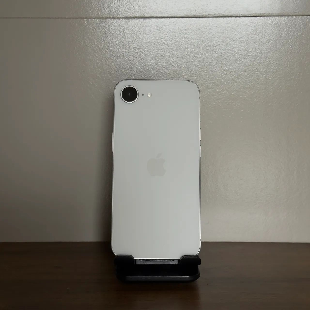 iPhone 16E