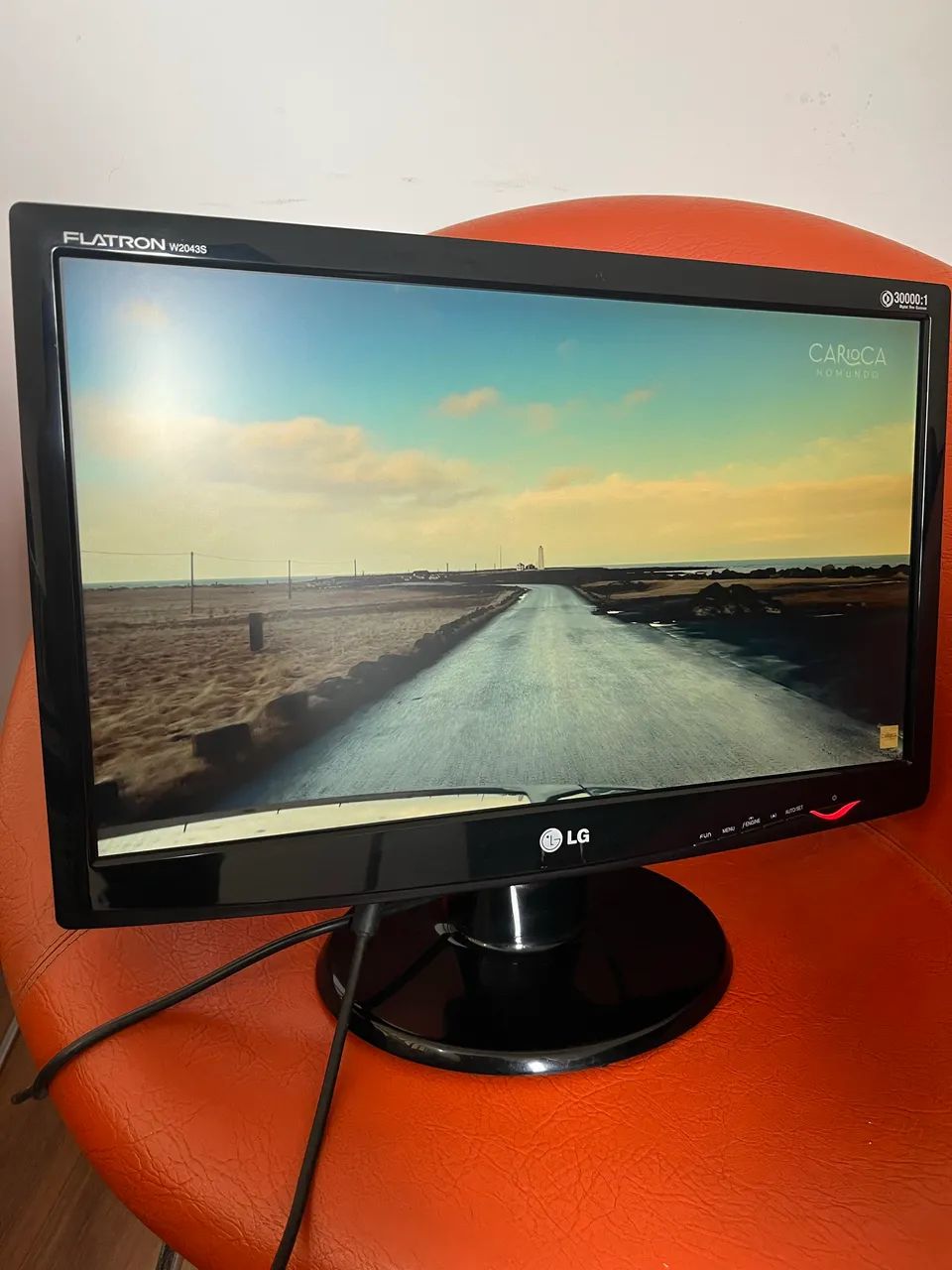 Monitor LG Flatron W2043S 20 Polegadas - LCD Tela Widescreen