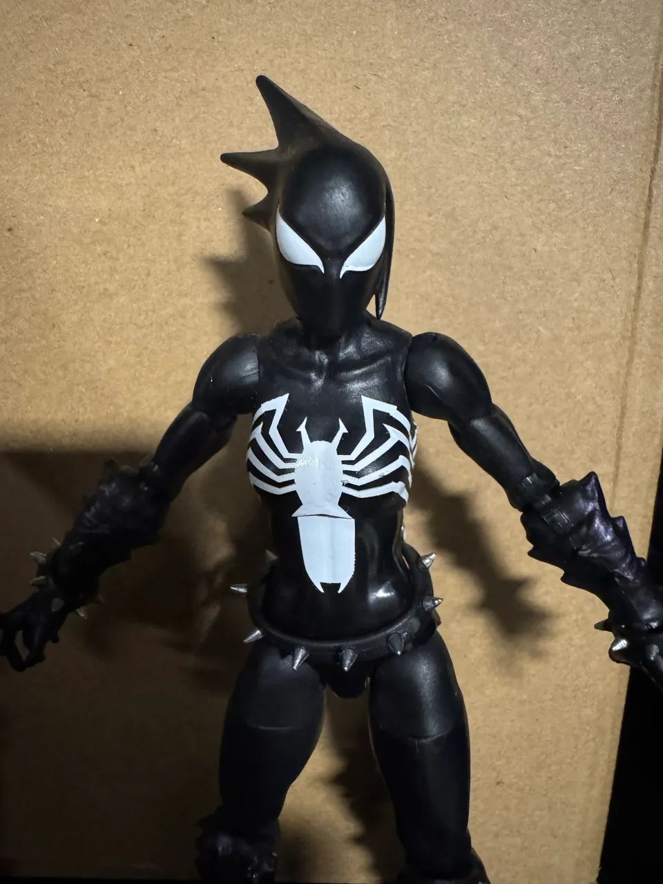 Marvel Legends Mania simbionte - Foto 2