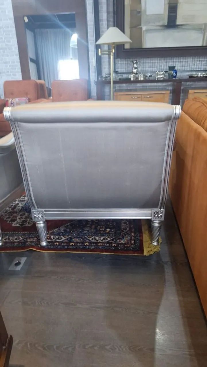 Par de poltronas classicas - Foto 2