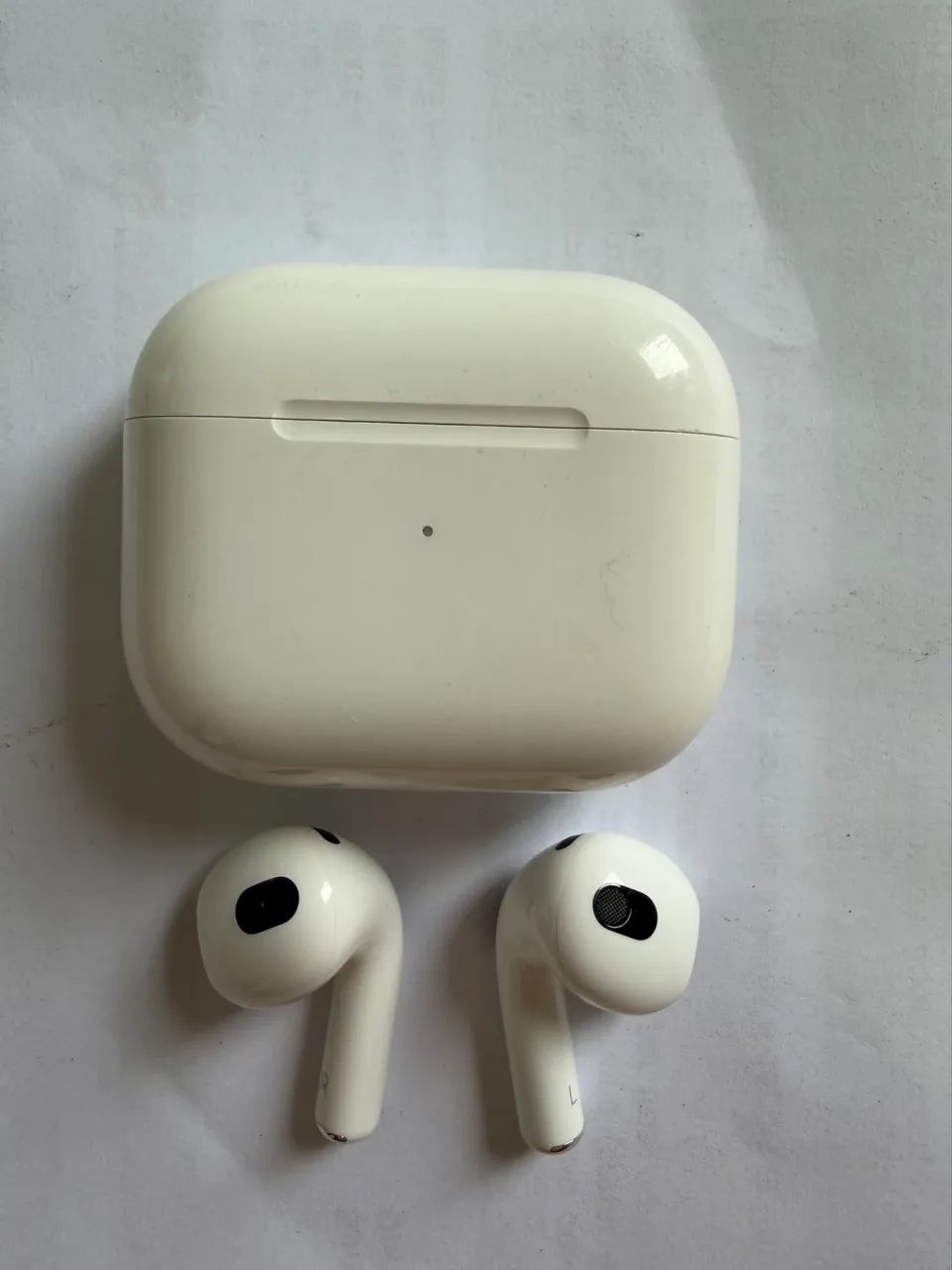 AirPods 3a geração original usado