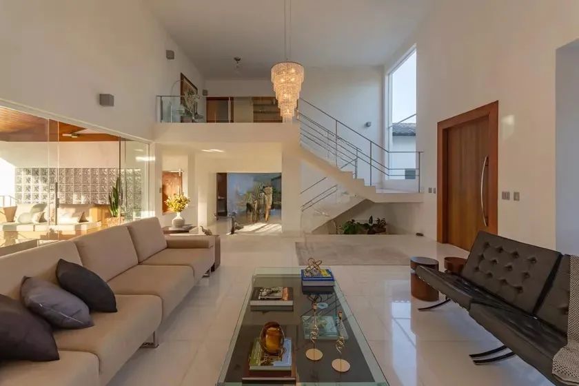 Casa à Venda - Bandeirantes, 5 Quartos, 606 m2 - Foto 4