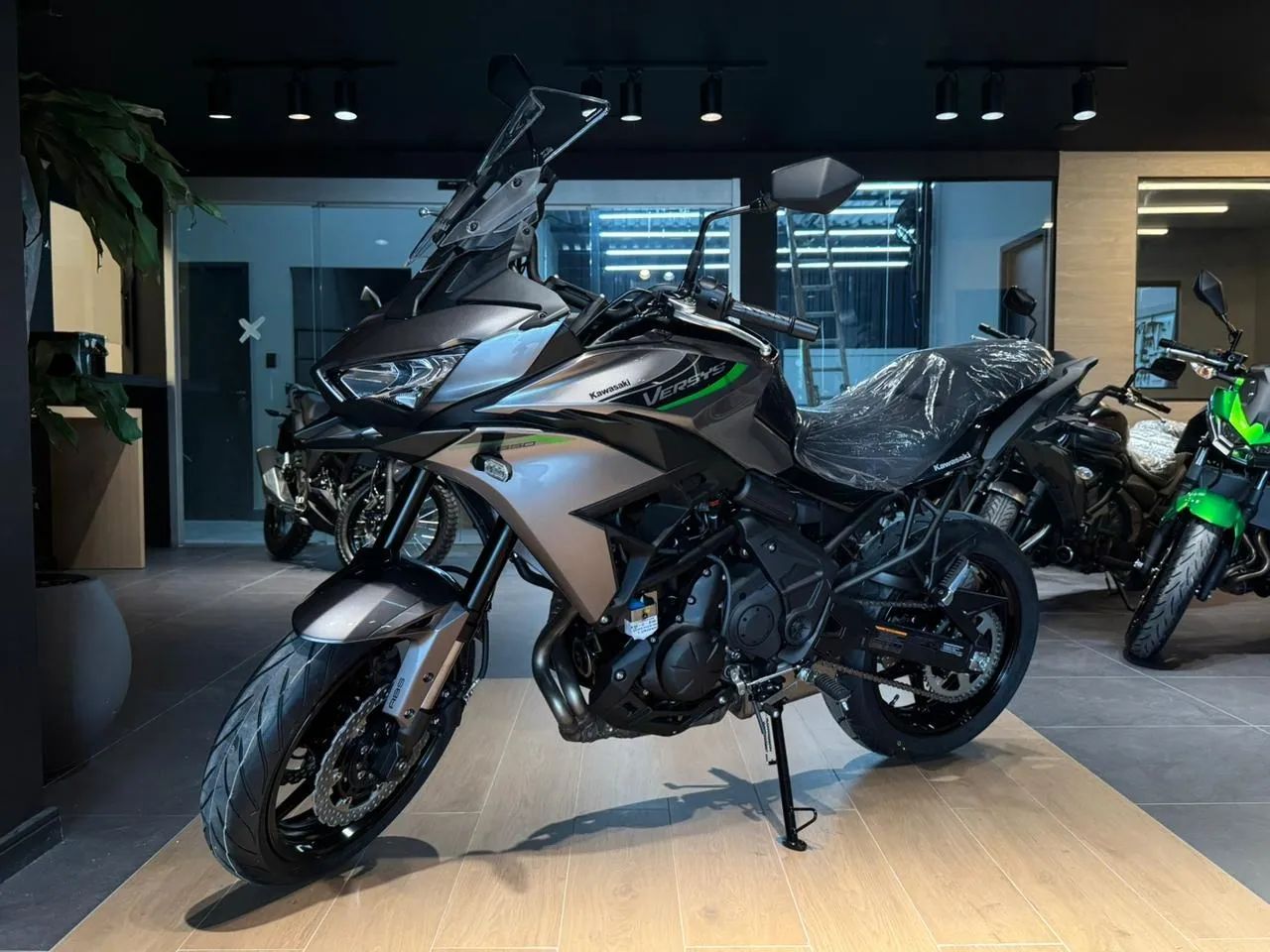 KAWASAKI VERSYS  650CC