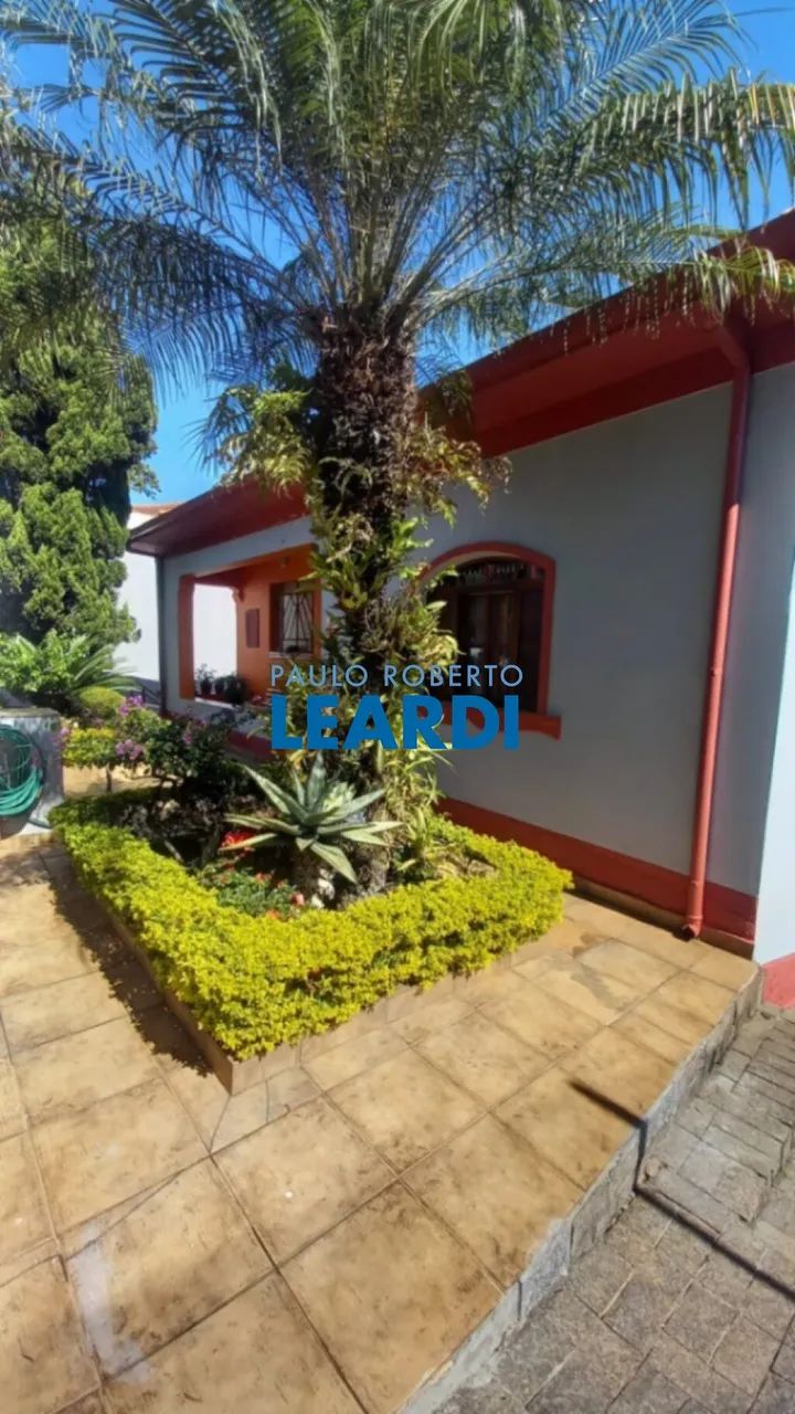 CASA TÉRREA - VILA ROMANA - SP