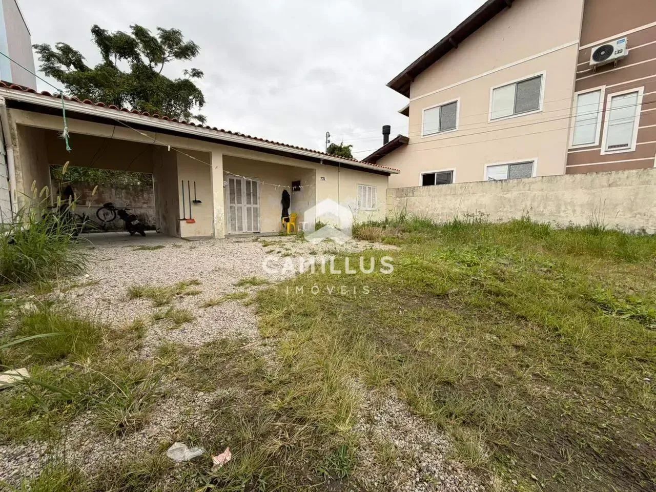 Casa de 2 Dormitórios, 360 m2 Financiável Carianos - Florianópolis - Foto 3