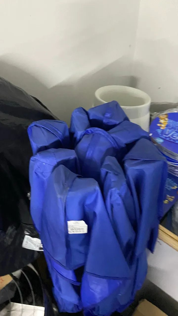 Tenda azul  - Foto 2