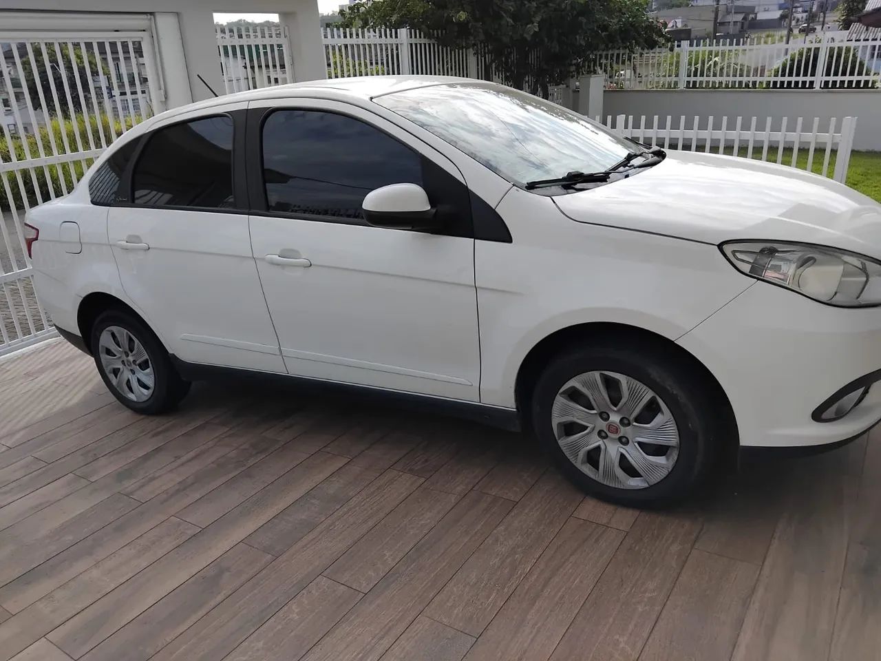 Fiat Grand Siena Grand Siena ATTRAC. 1.4 EVO F.Flex 8V 2016