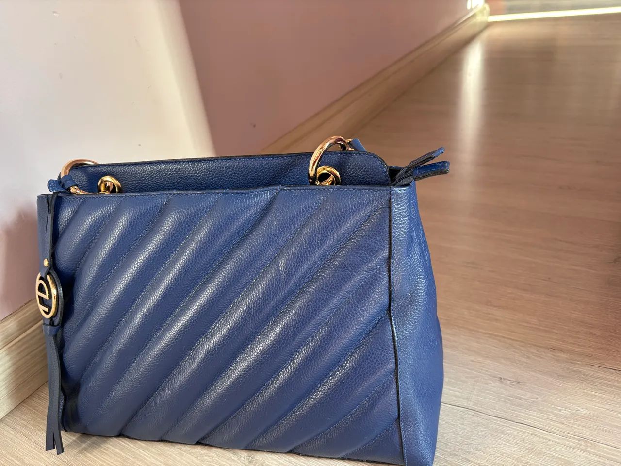 Bolsa de couro azul  - Foto 4
