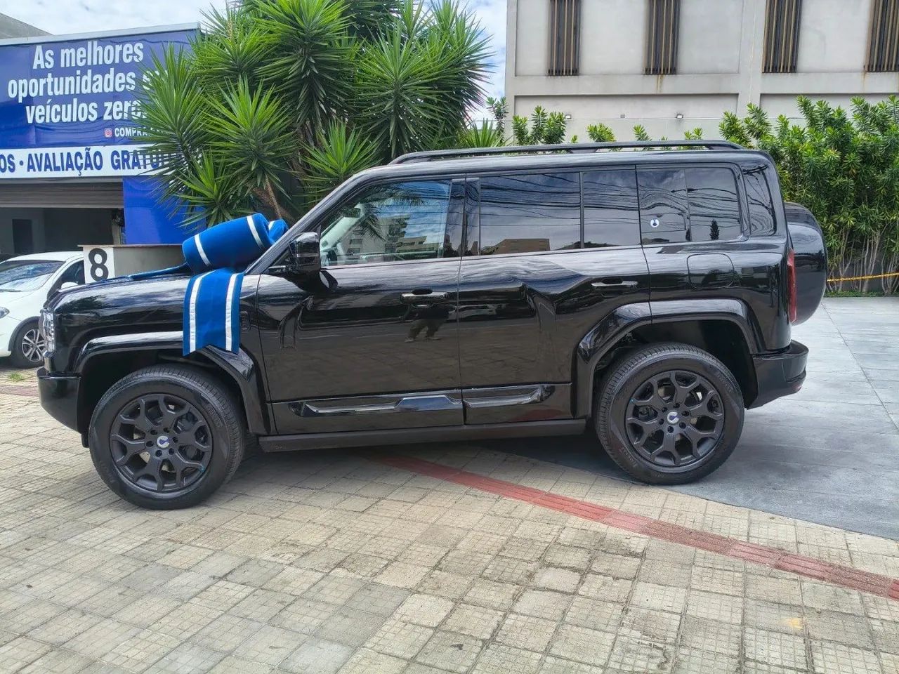 Denza B5 SUV híbrido plug-in, foto 5 de 20