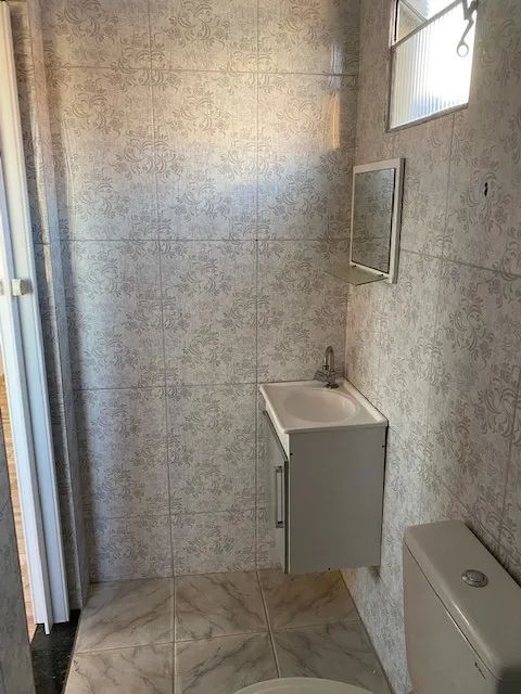 casa de aluguel em rua publica - Foto 5
