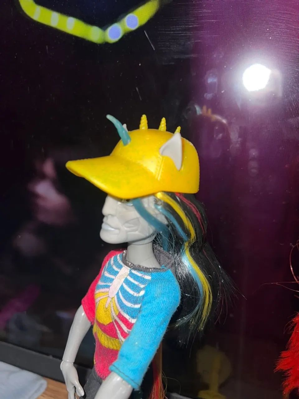 Boneco Monster High Neighthan Rot Freaky Fusion - 100% Completo (Com Rabo)  - Foto 2