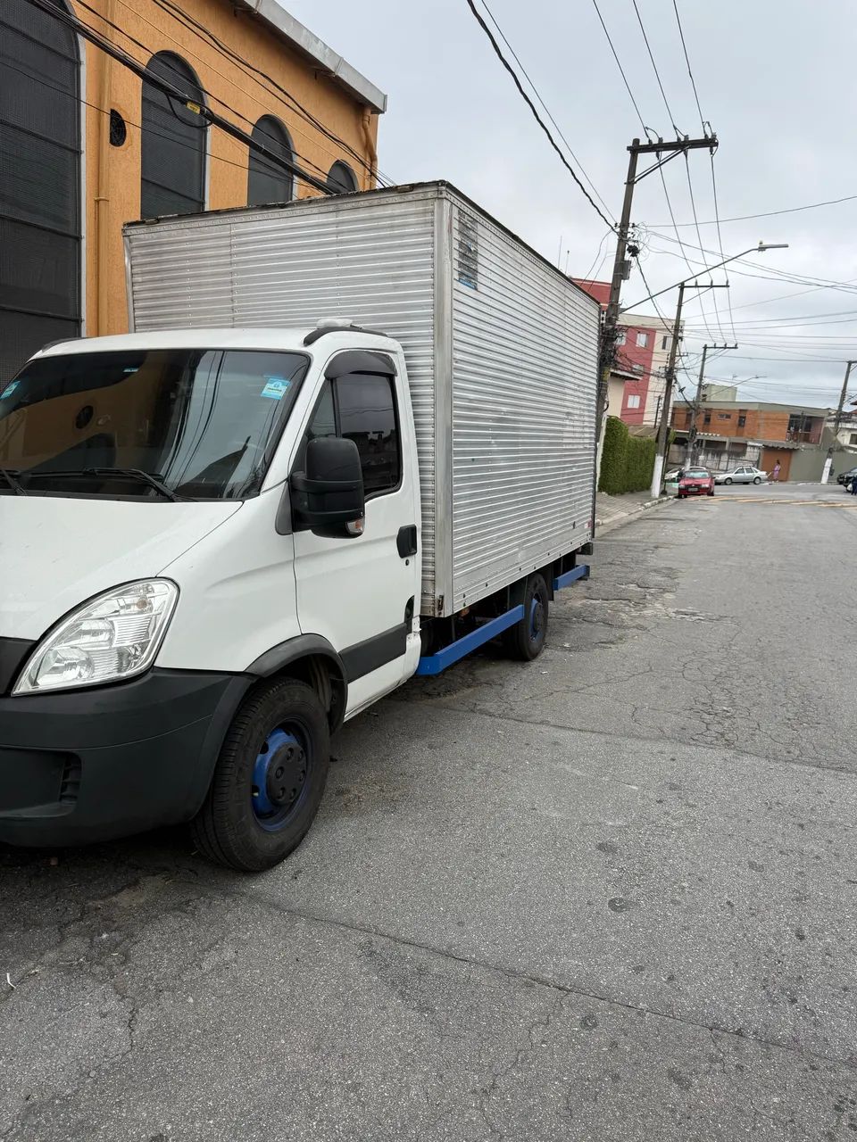 Iveco Daily Chassi 35s14 2P (e5) 2019 - Foto 2