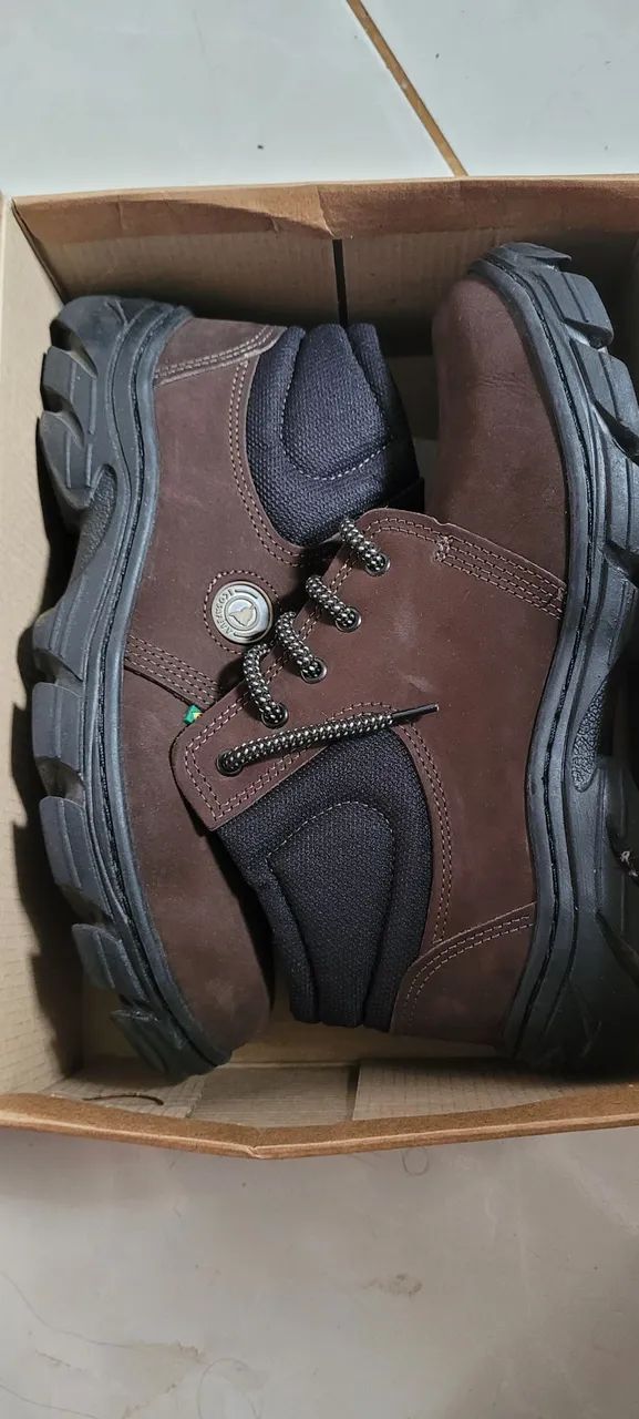 Botina coturno numero 43 - Foto 4