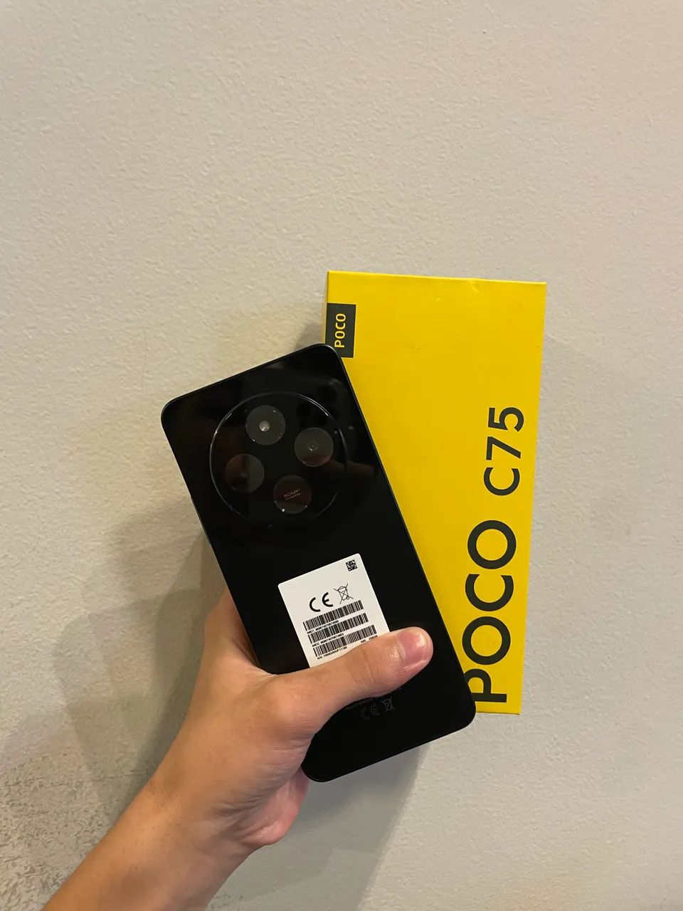 POCO C75 seminovo 