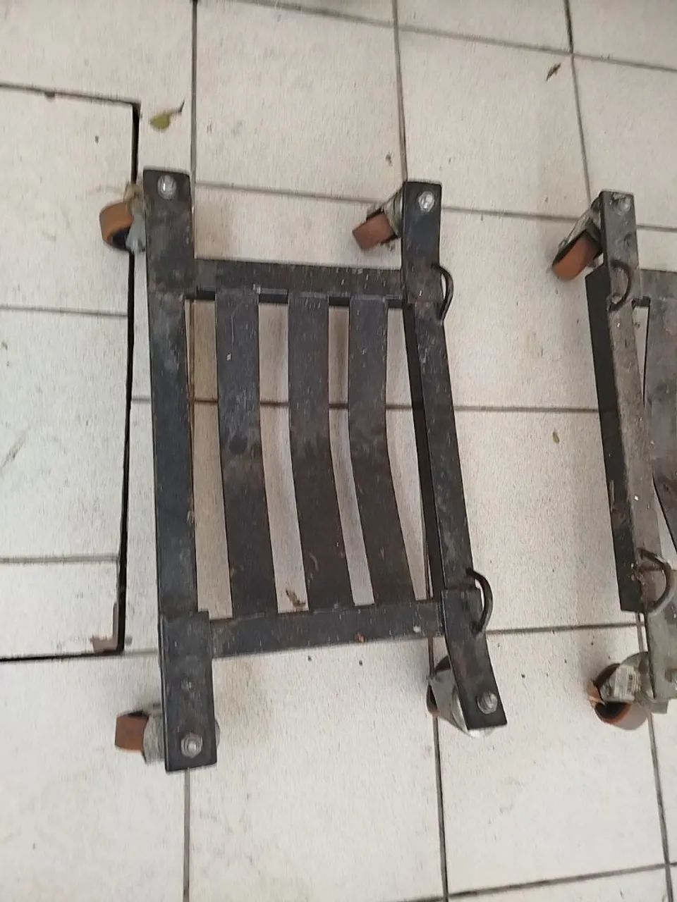 Patins para caminhão reboque - Foto 4