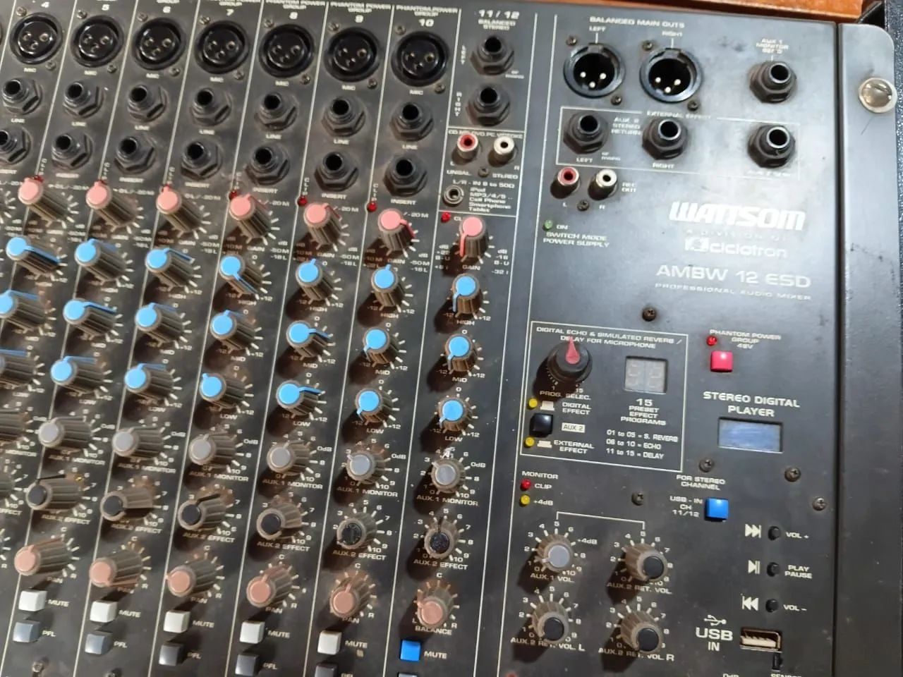 mesa de som  - Foto 4