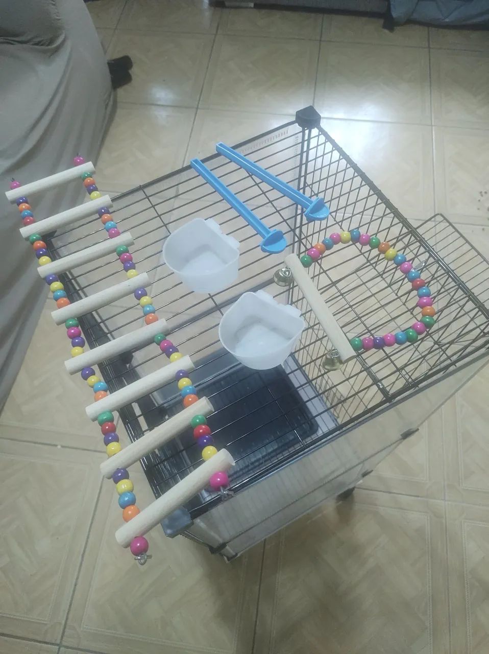 Gaiola para calopsitas já montada 