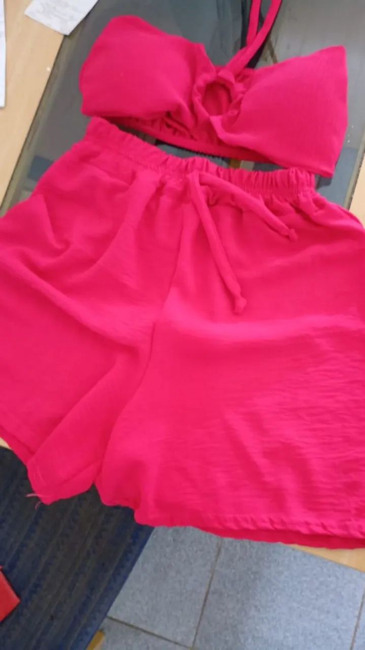 Conjunto vermelho 
