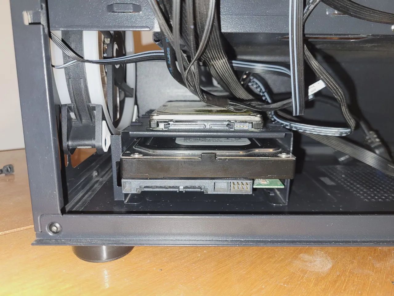 Gabinete gamer Mid Tower RISEMODE - Foto 5