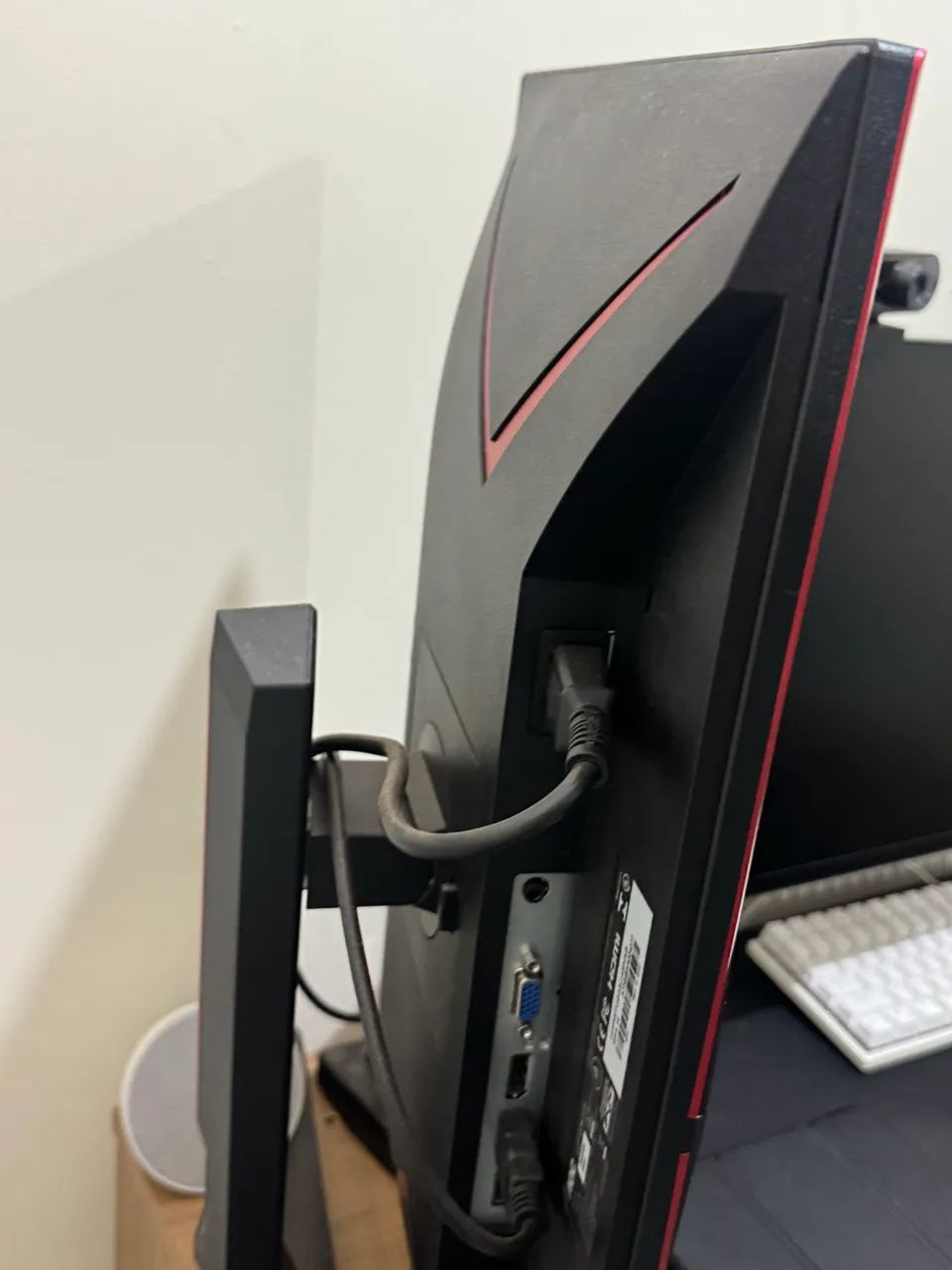 Monitor AOC 144hz - Foto 4