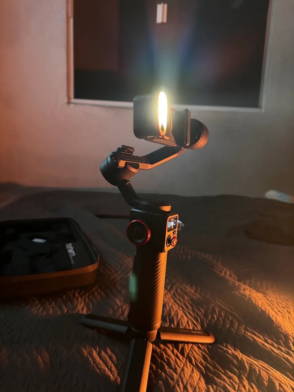 Estabilizador Gimbal Hohem M6 kit  - Foto 4