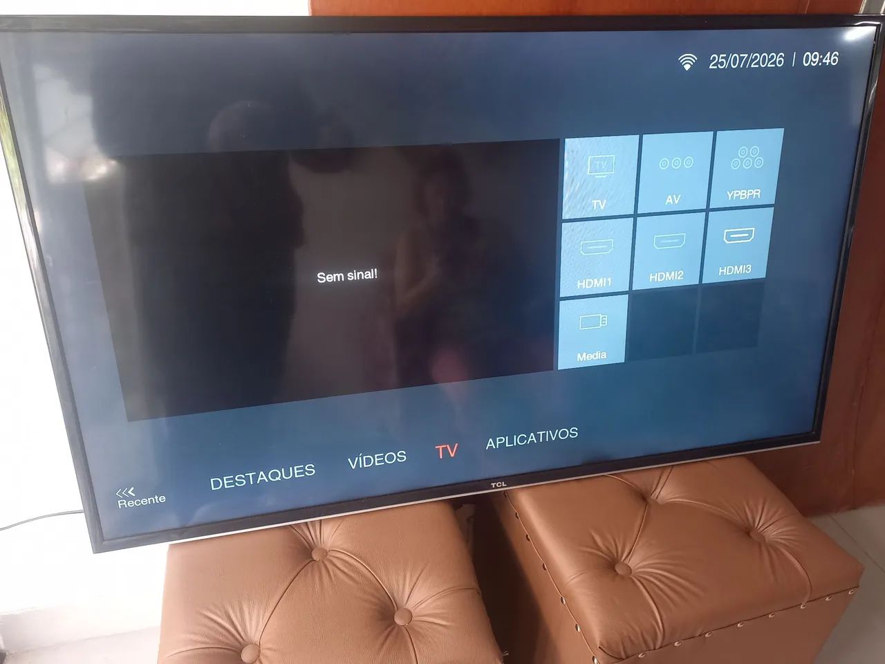Smart Tv Led TCL 49" - Foto 3