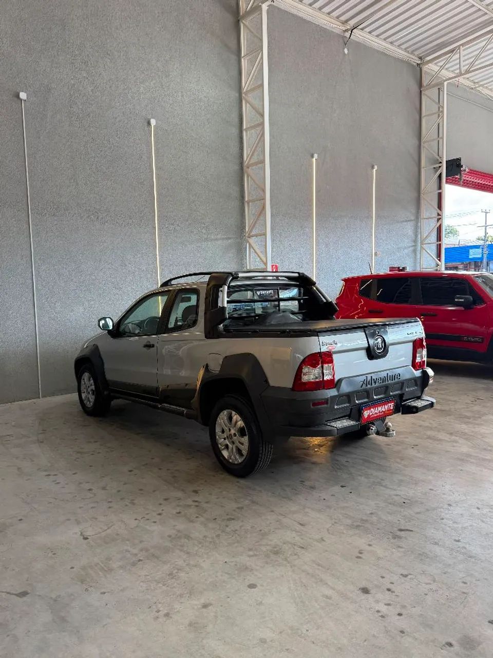 Fiat Strada Adventure1.8/ 1.8 Locker Flex CD 2012 - Foto 4