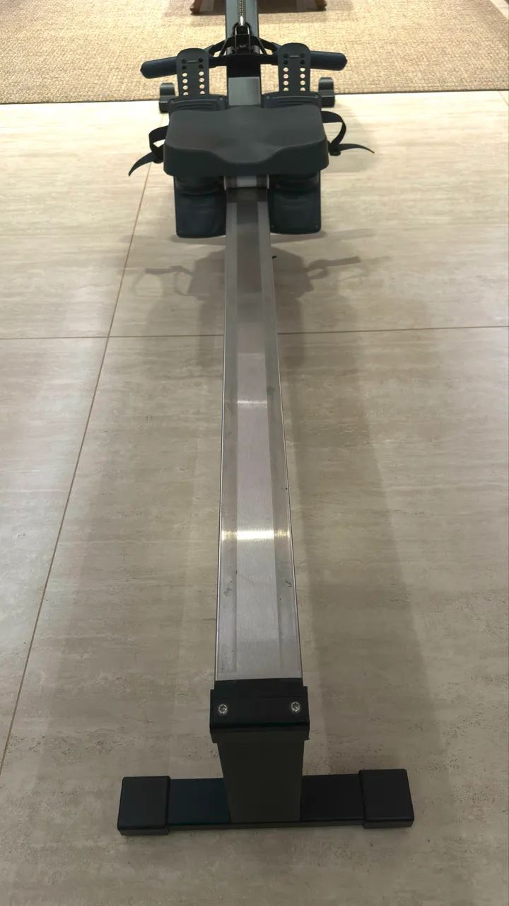 Máquina de remo Concept2 em perfeito estado - Foto 2