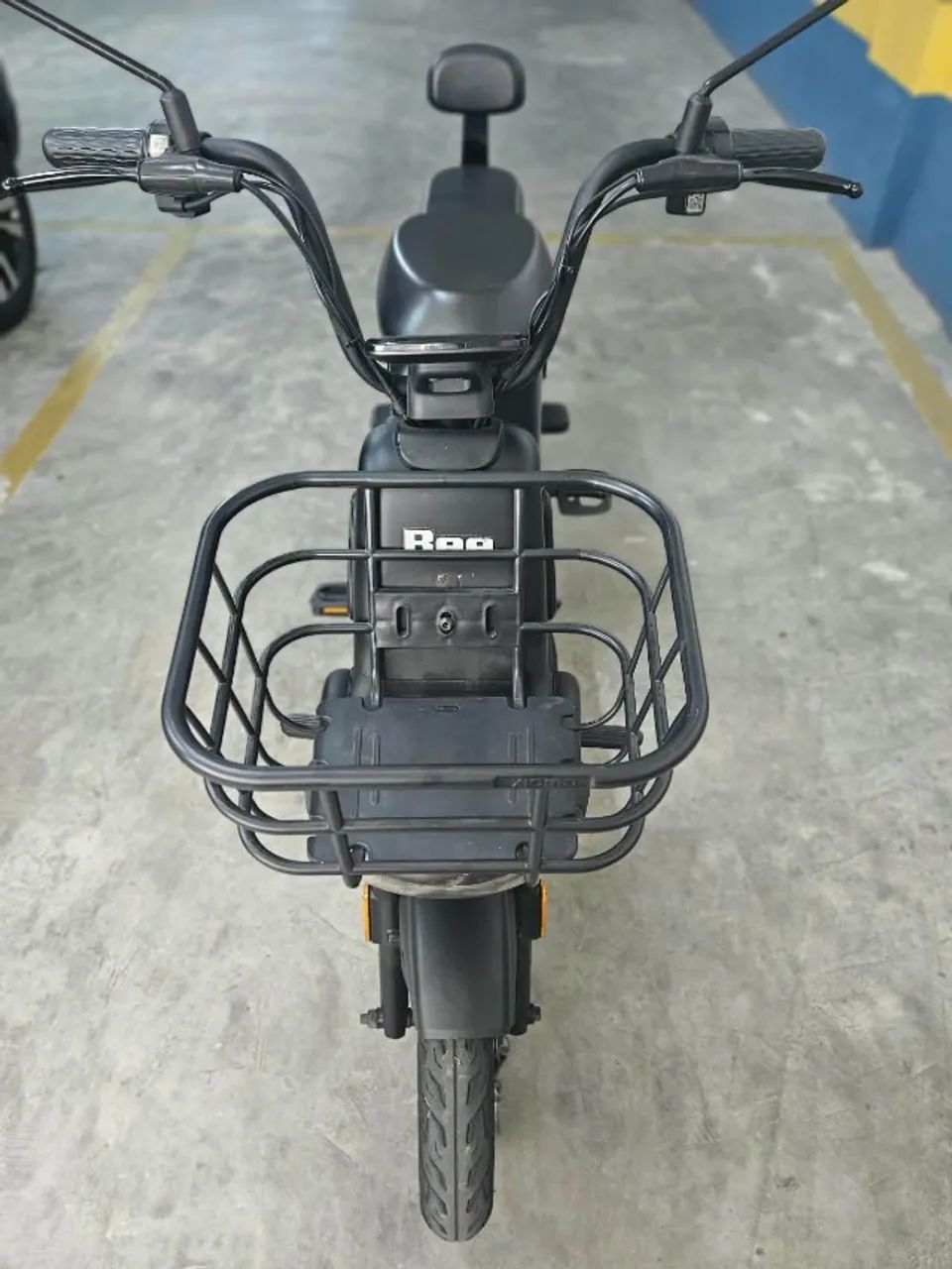 Autopropelido Bee S1 preta - Foto 4