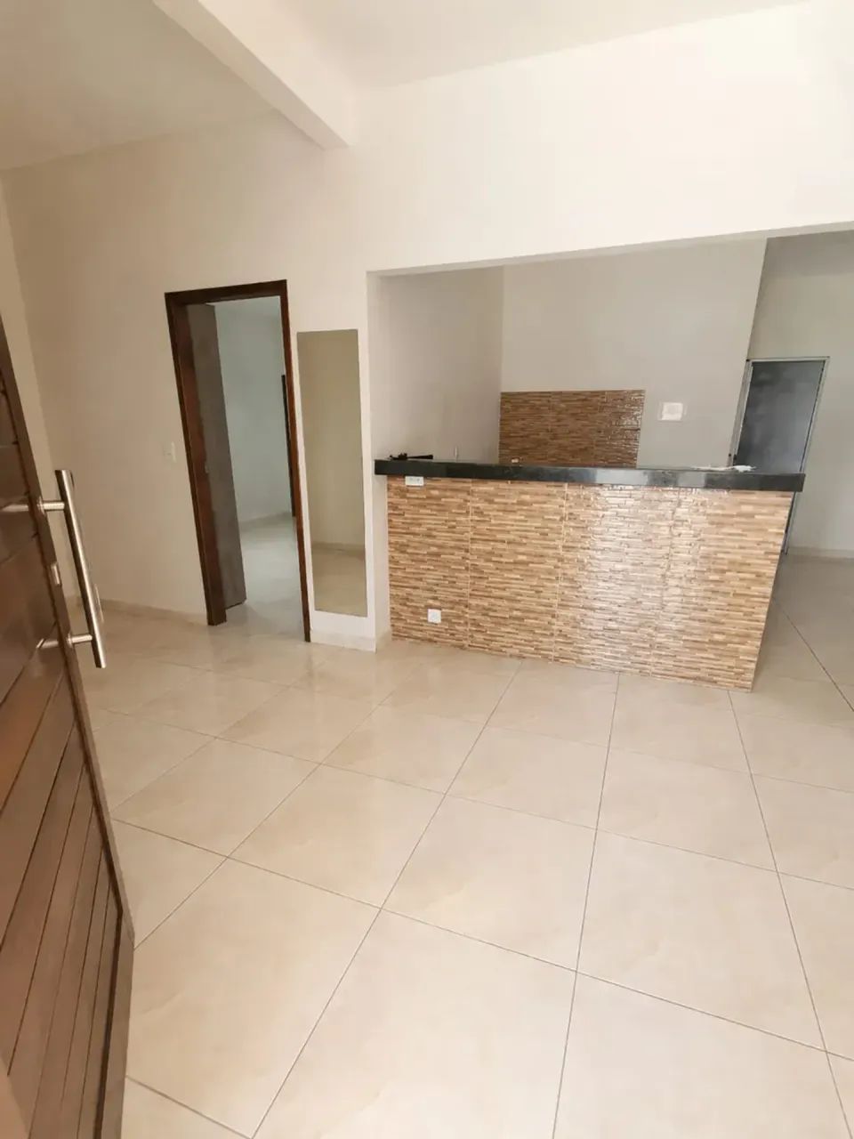 Alugo casa com  Garagem em Nossa Senhora do Ó