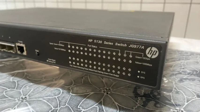 HP 5130-24G-PoE+ (JG977A)