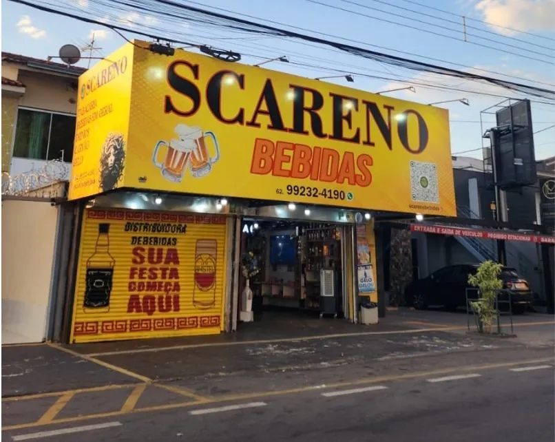Sobrado Comercial 180m² 1 Loja Térrea e 6 Quartos ou Escritórios Jardim América