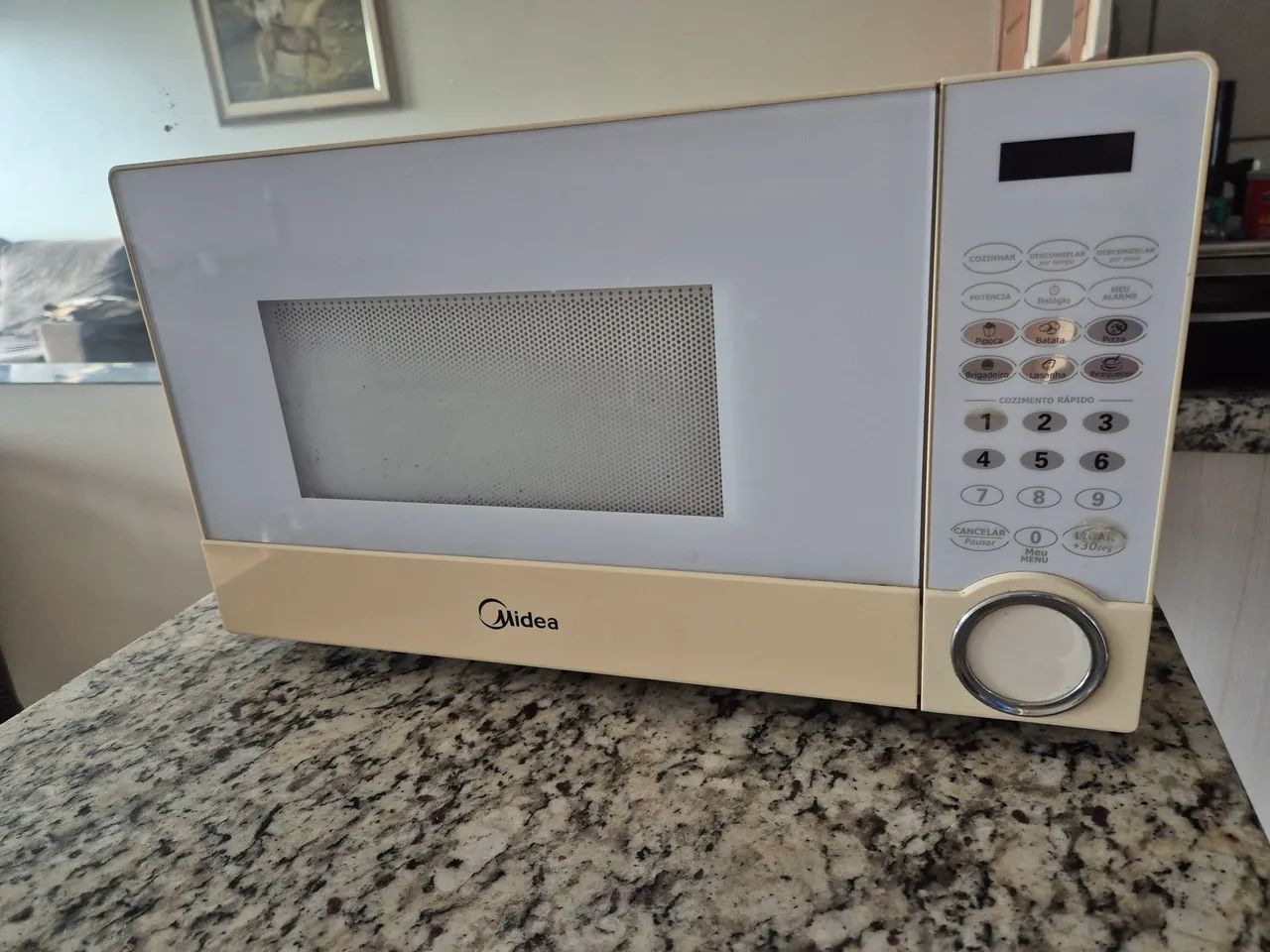 Micro-ondas 20l
