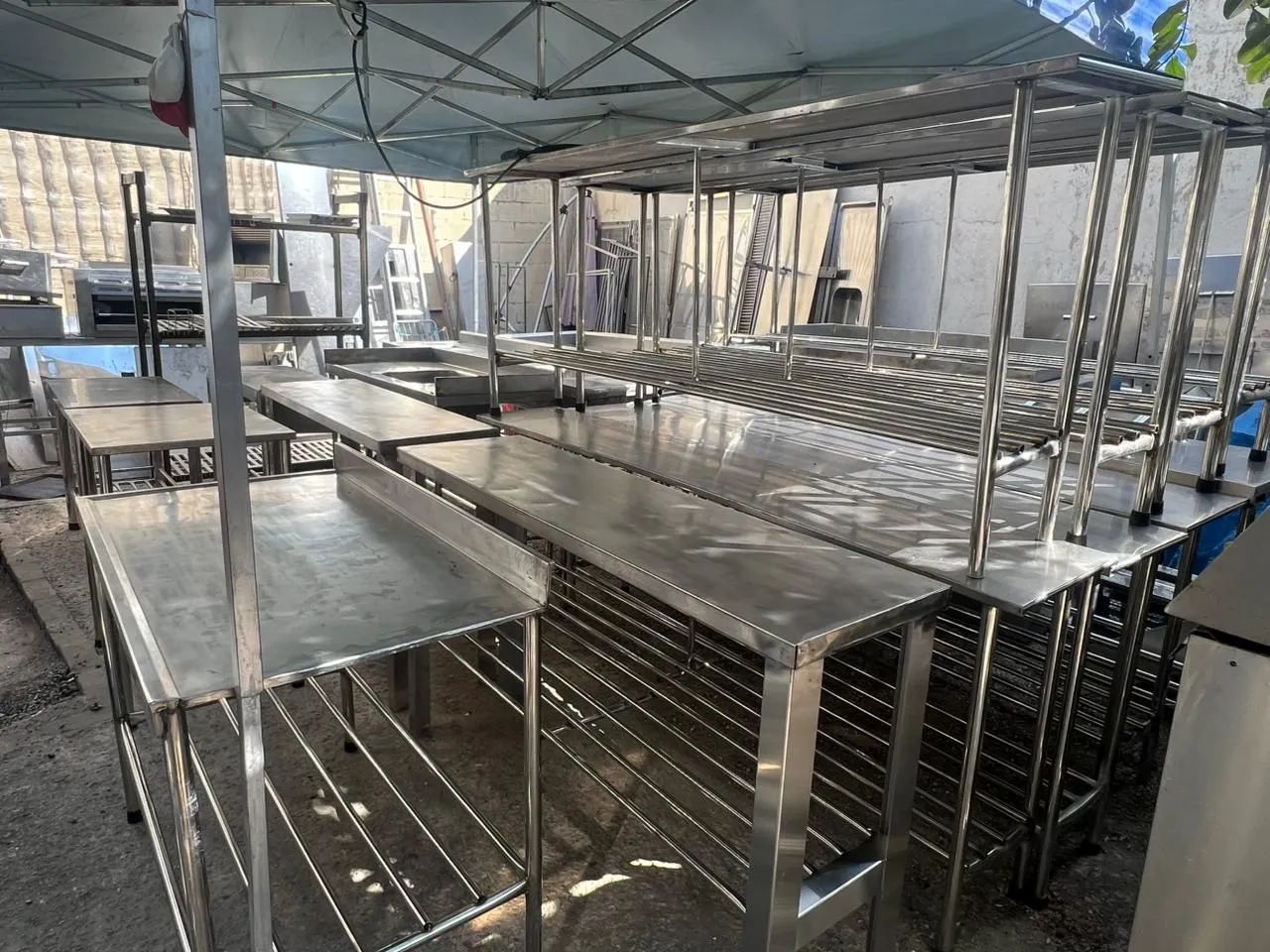 Mesas Inox Linha  Premium (aço 304) PRONTA ENTREGA  - Foto 3