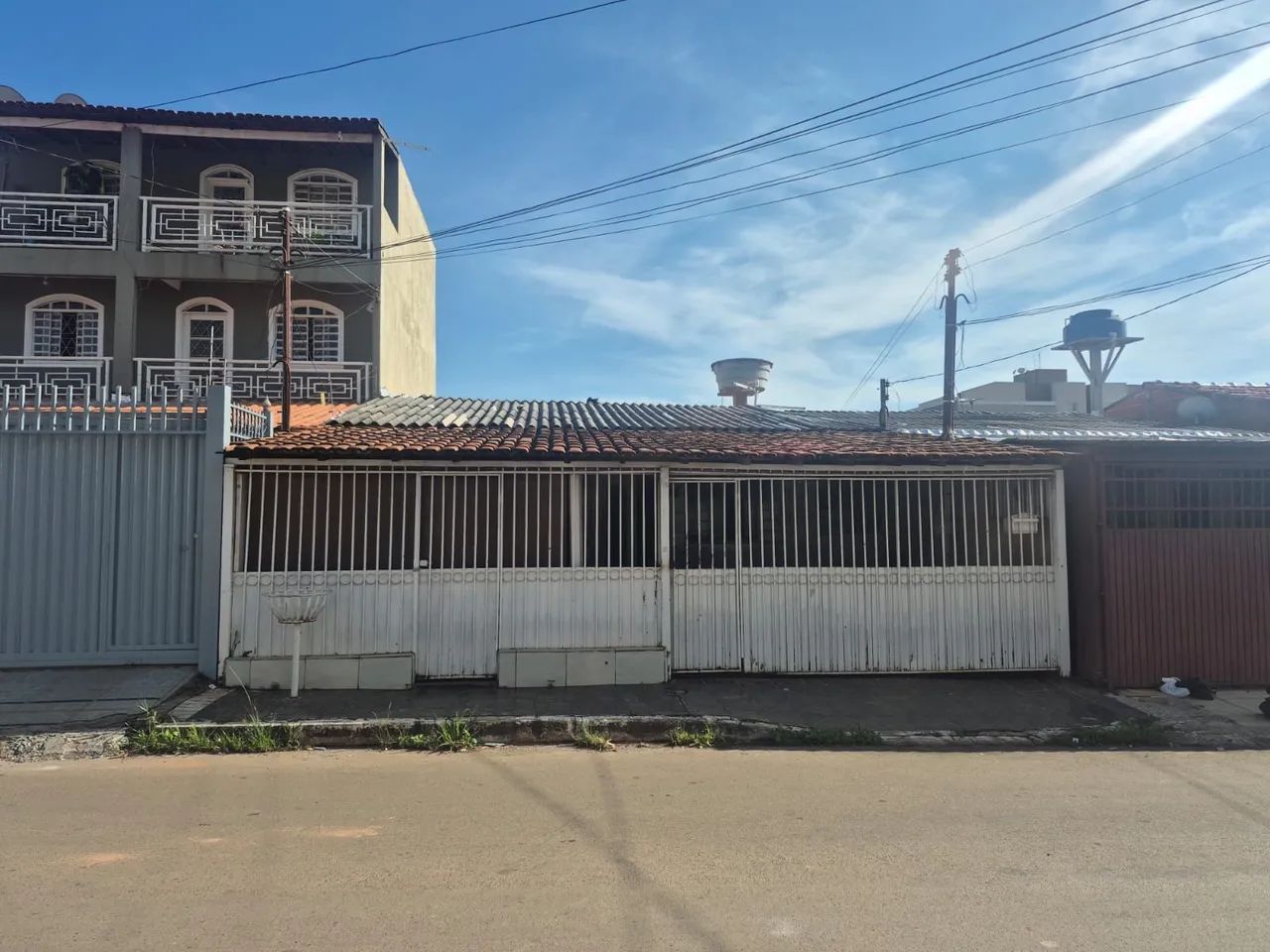 Vendo casa em uma ótima localização 