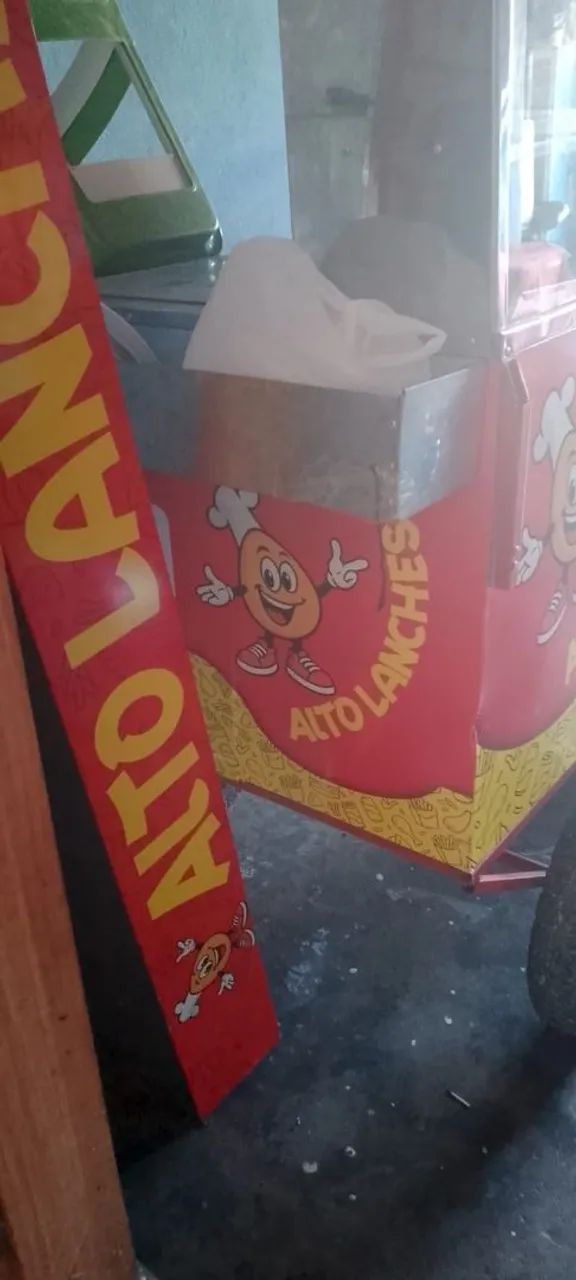 Vende se um carrinho de lanches com uma semana de uso valor 3.000 mil zap *12   - Foto 2