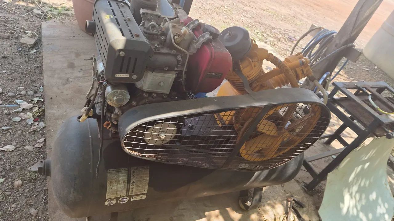 Compressor com motor a diesel  - Foto 3