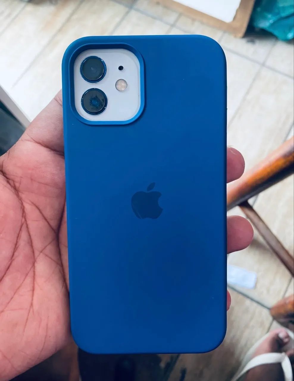 IPHONE 12