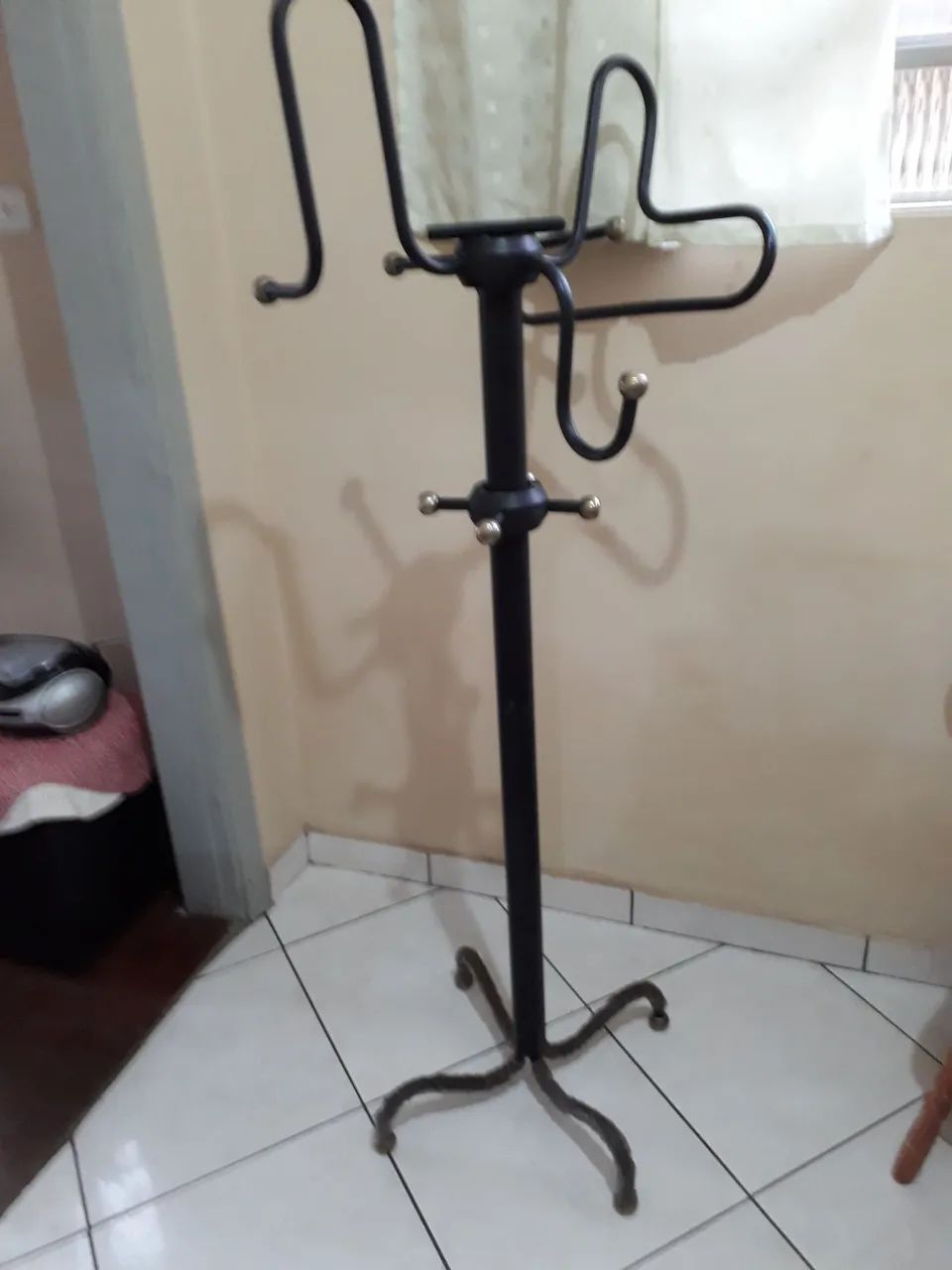 ARARA DE ROUPAS DE METAL  - Foto 2