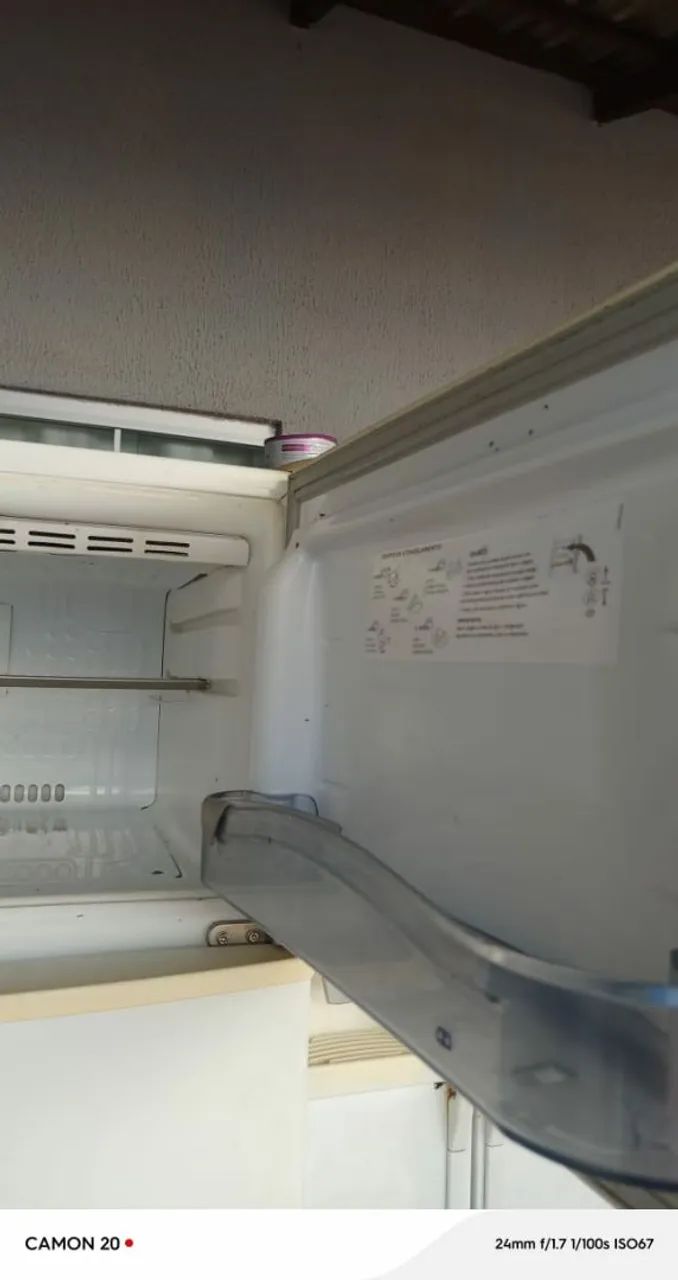 Vendo geladeira Consul funcionando perfeitamente  - Foto 5