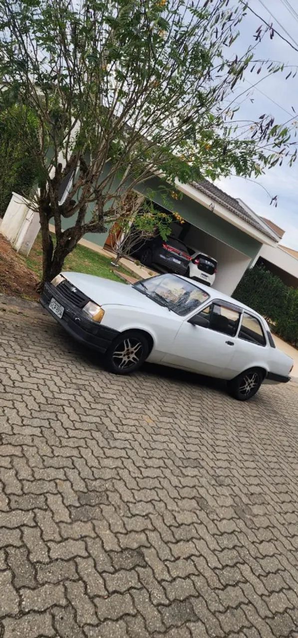 Chevrolet Chevette Chevette L / SL / SL/e / DL / SE 1.6 1993