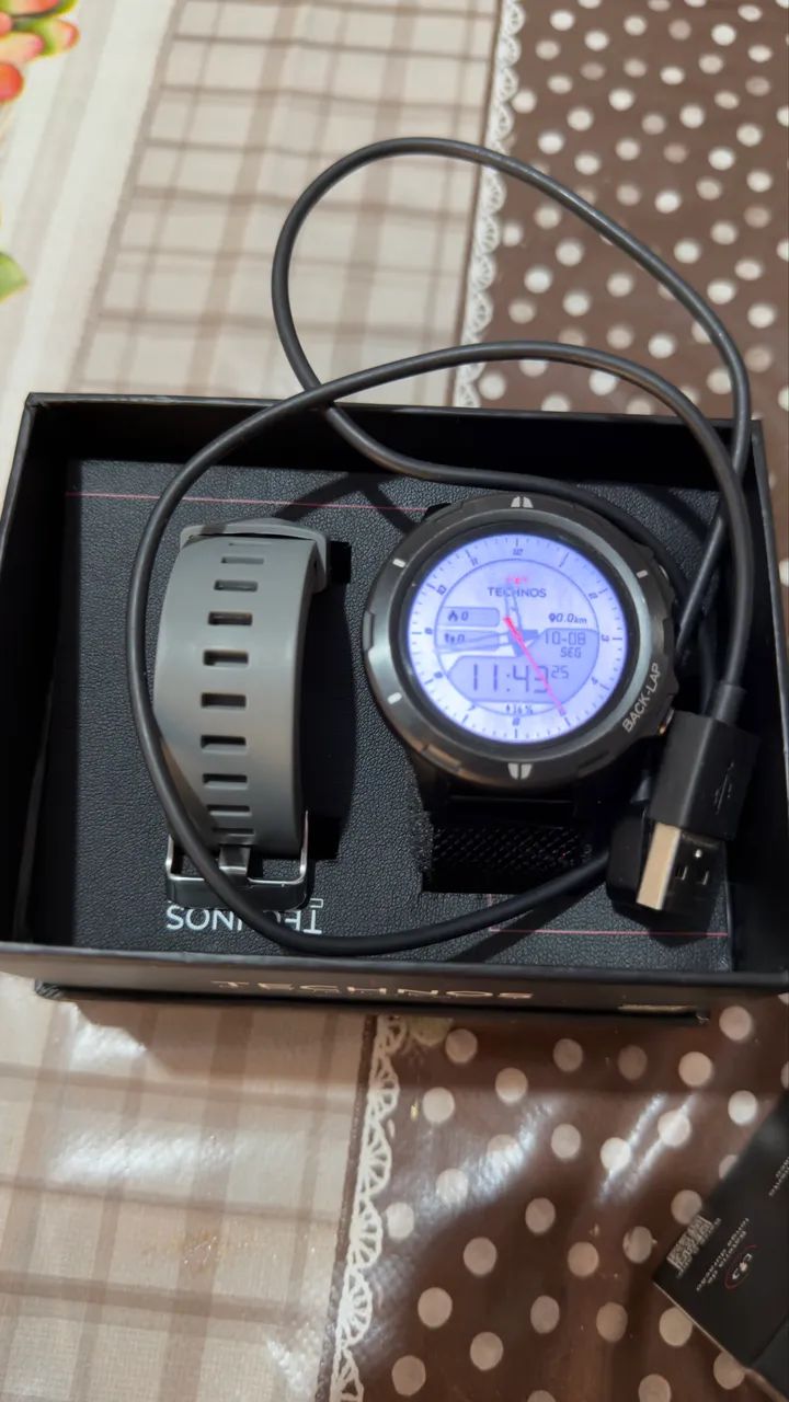 Smartwatch Technos Connect Sports