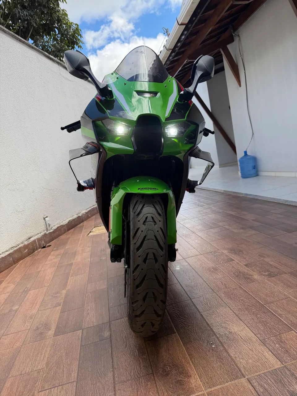 Kawasaki Zx-10/ Zx-10r 1000cc 2022 - 1497180526 | OLX