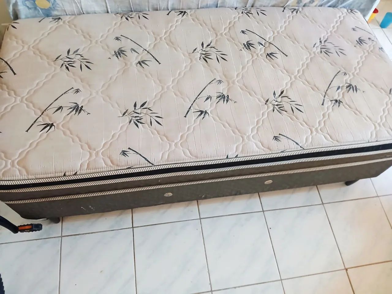Cama excelente de solteiro à venda - Foto 2