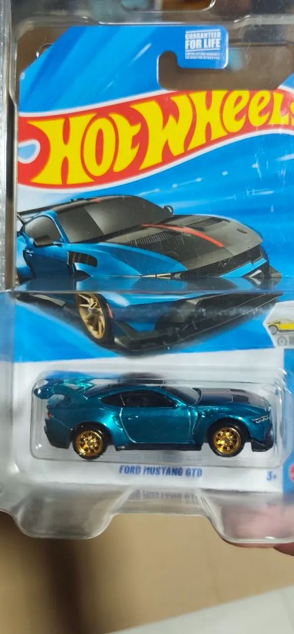 Hot Wheels Mustang STH 