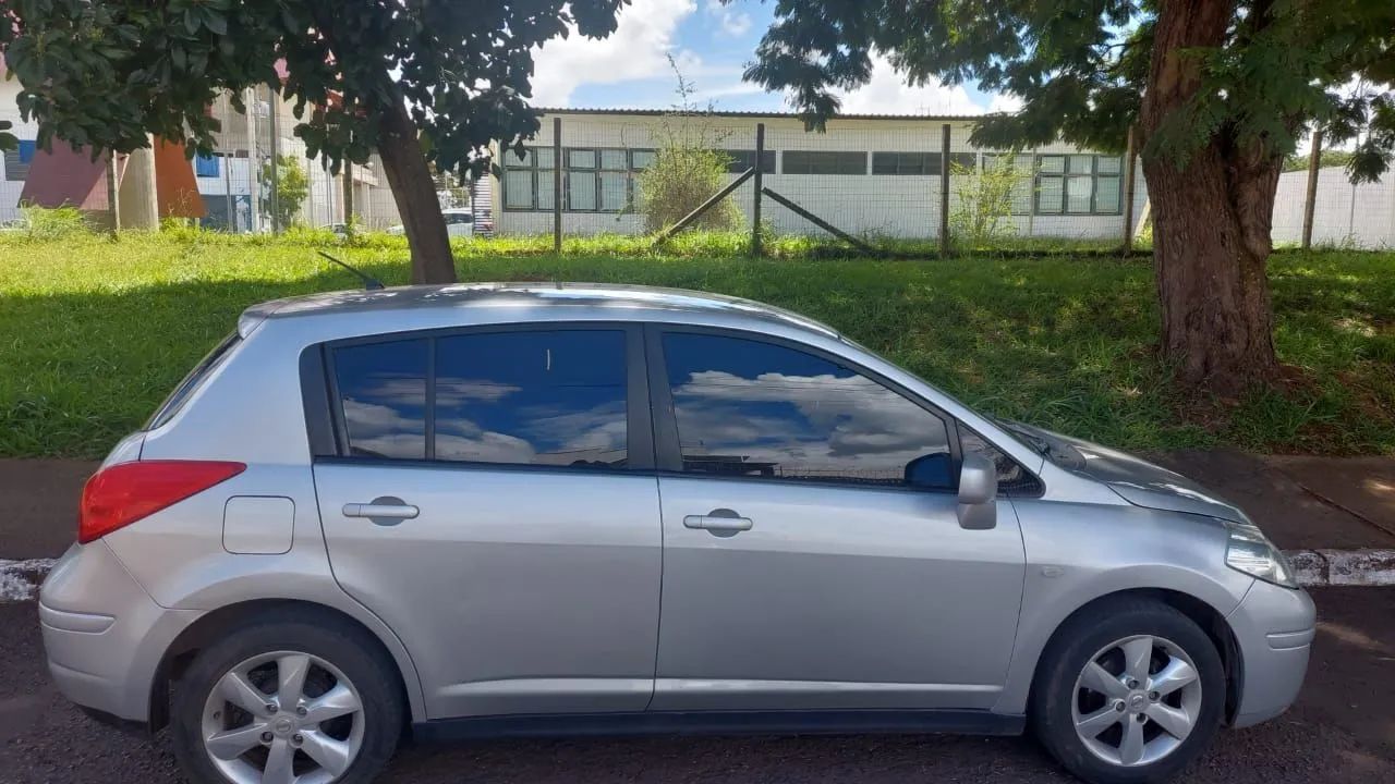 Nissan Tiida TIIDA S 1.8/1.8 Flex 16V Mec. 2012