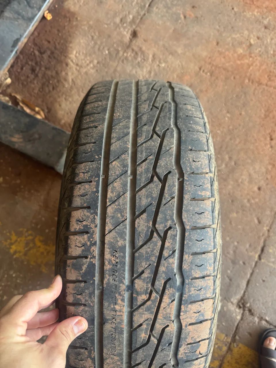 Vende se Pneus usado  - Foto 4